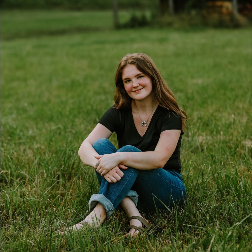 Meet your Posher, Emma